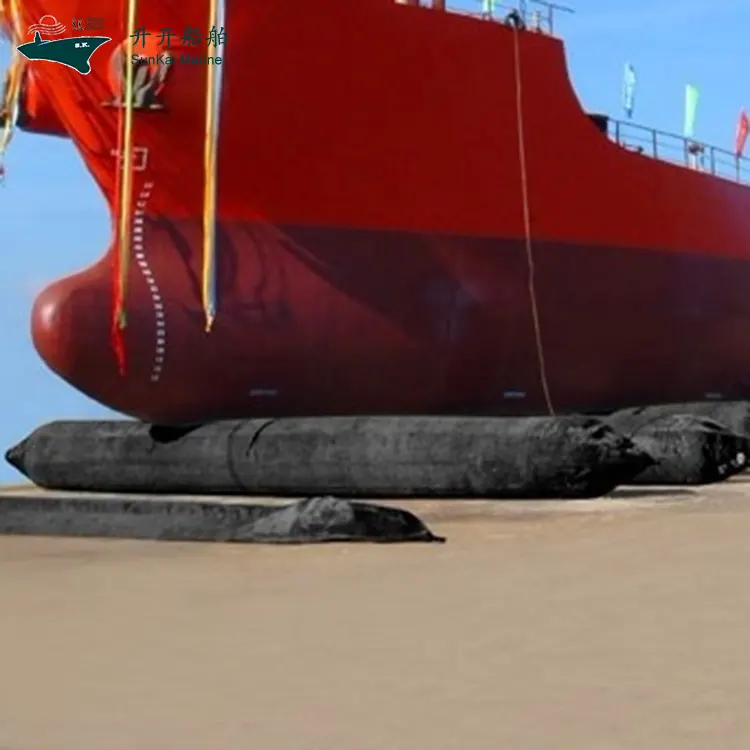 Airbag in gomma per il lancio della nave